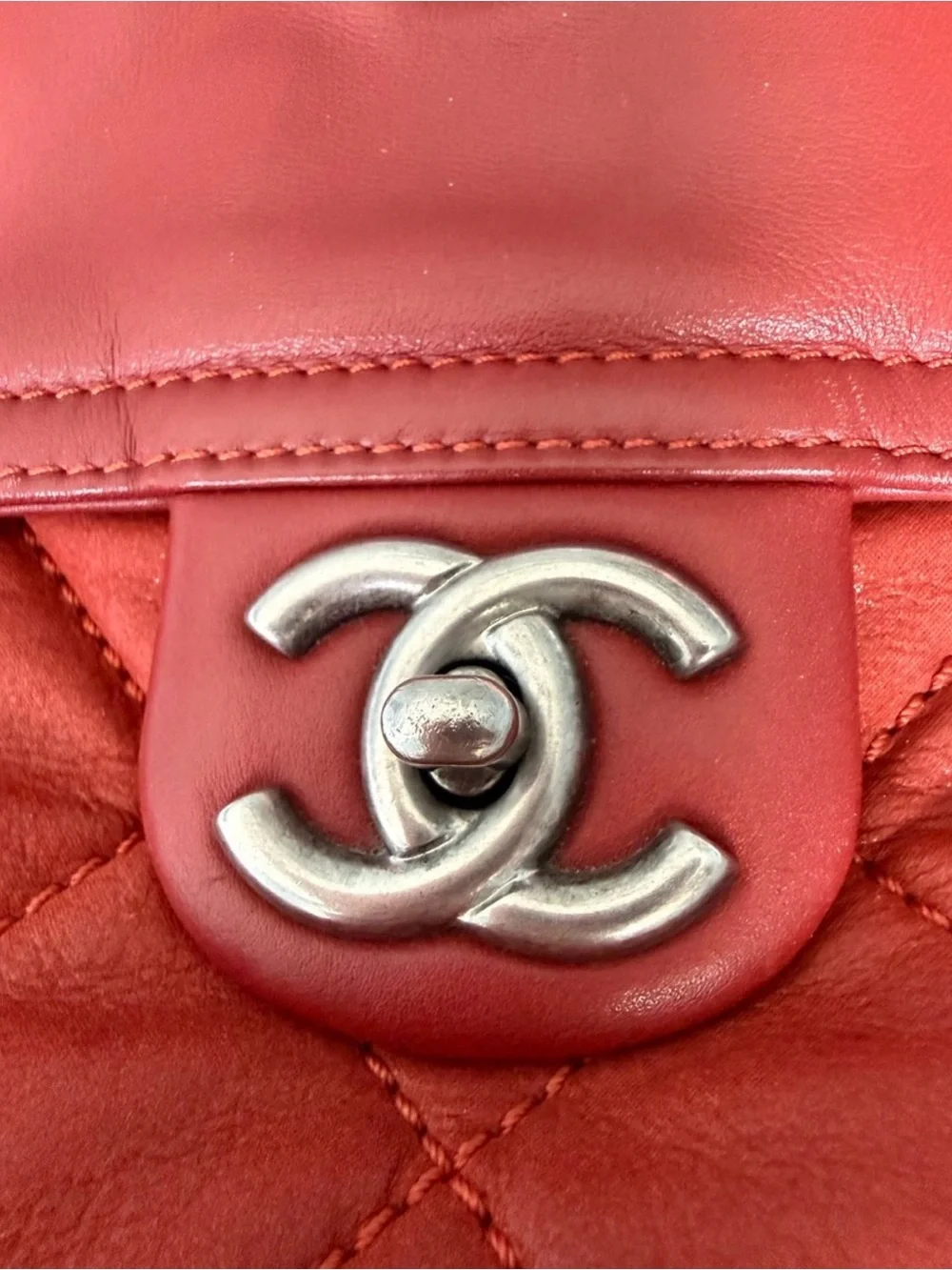 RARE CHANEL 